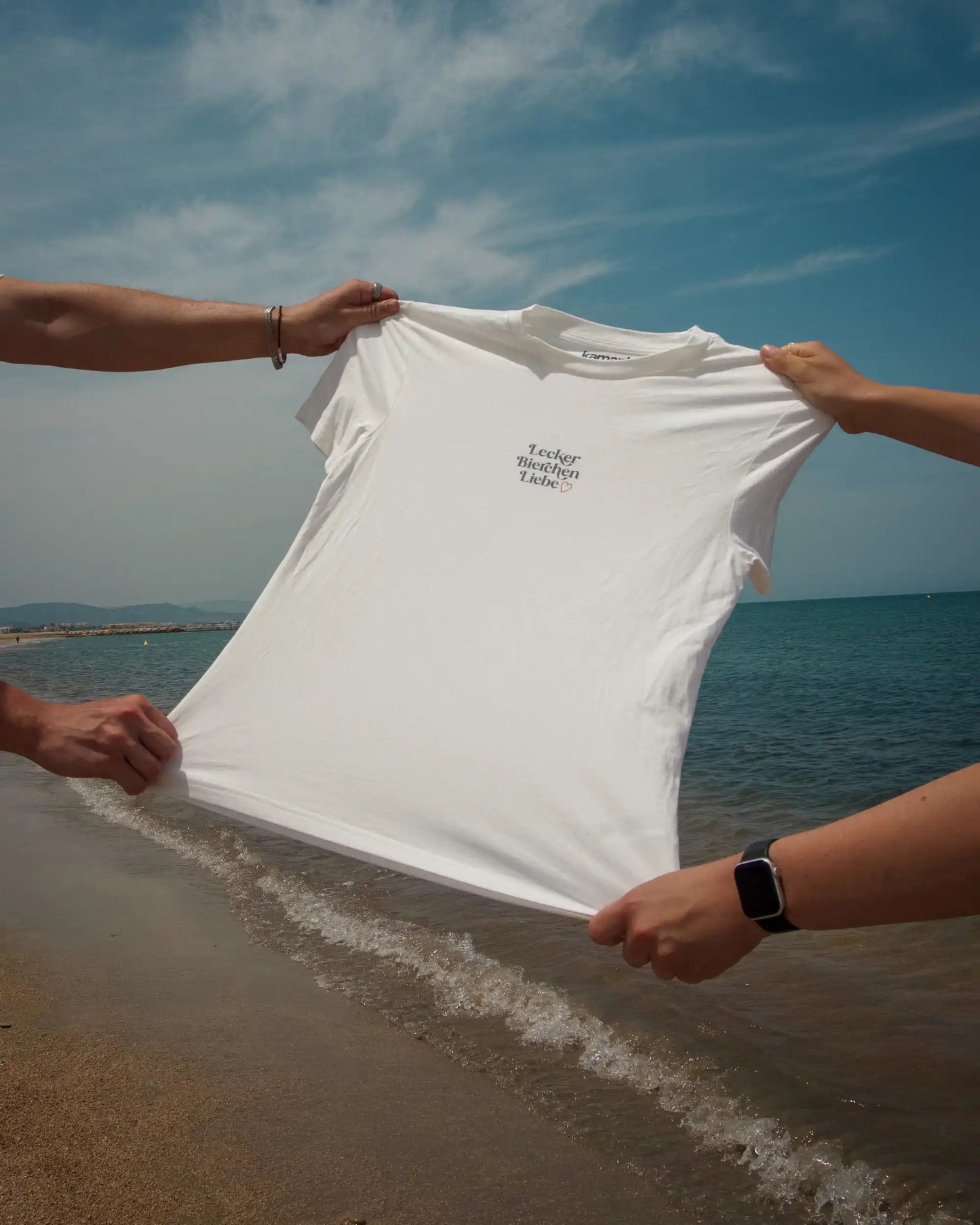 Lecker Bierchen Liebe T-Shirt (blau)